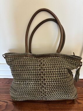 Art N Vintage Woven Leather Tote Bag in Olive with Dual Handles